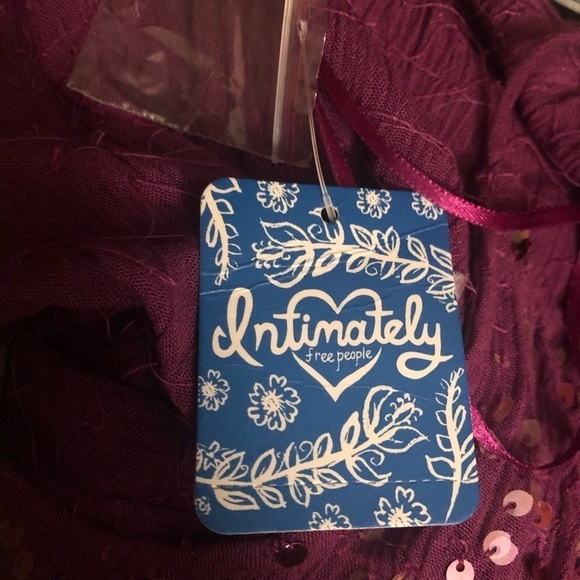 INTIMATELY Free People NWT Plum Sequin Slip Dress XS - Picture 8 of 9